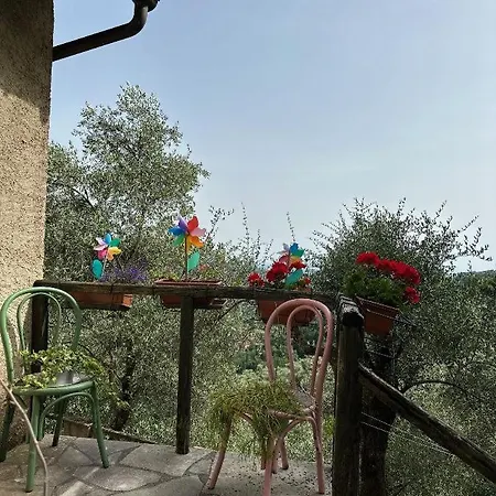 La Ghiandaia Monteggiori Ferienhaus